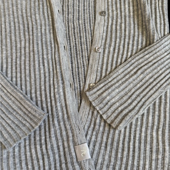 Moda international Gray lightweight sweater cardigan size M - Picture 4 of 8